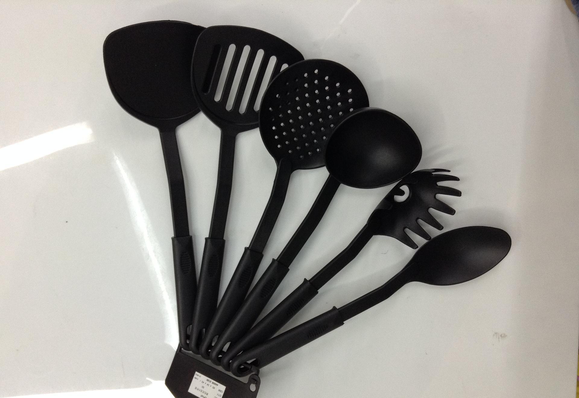 黑色硅胶锅铲图片 黑色硅胶锅铲图片